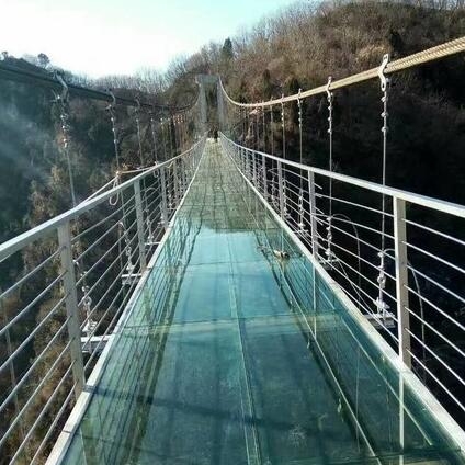 襄阳小型玻璃吊桥安装